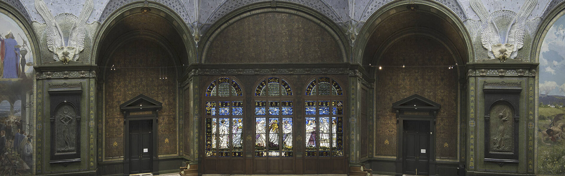 Das Treppenhaus des Museums. Ein Gesamtkunstwerk
