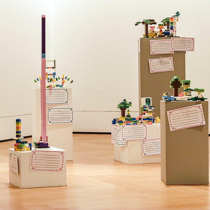 Tableau en Lego: l'art en briques. Atelier pour enfants. Complet !